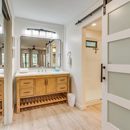 Modern Hilton Head Retreat Walk To Beach And Golf! Hilton Head Island Esterno foto
