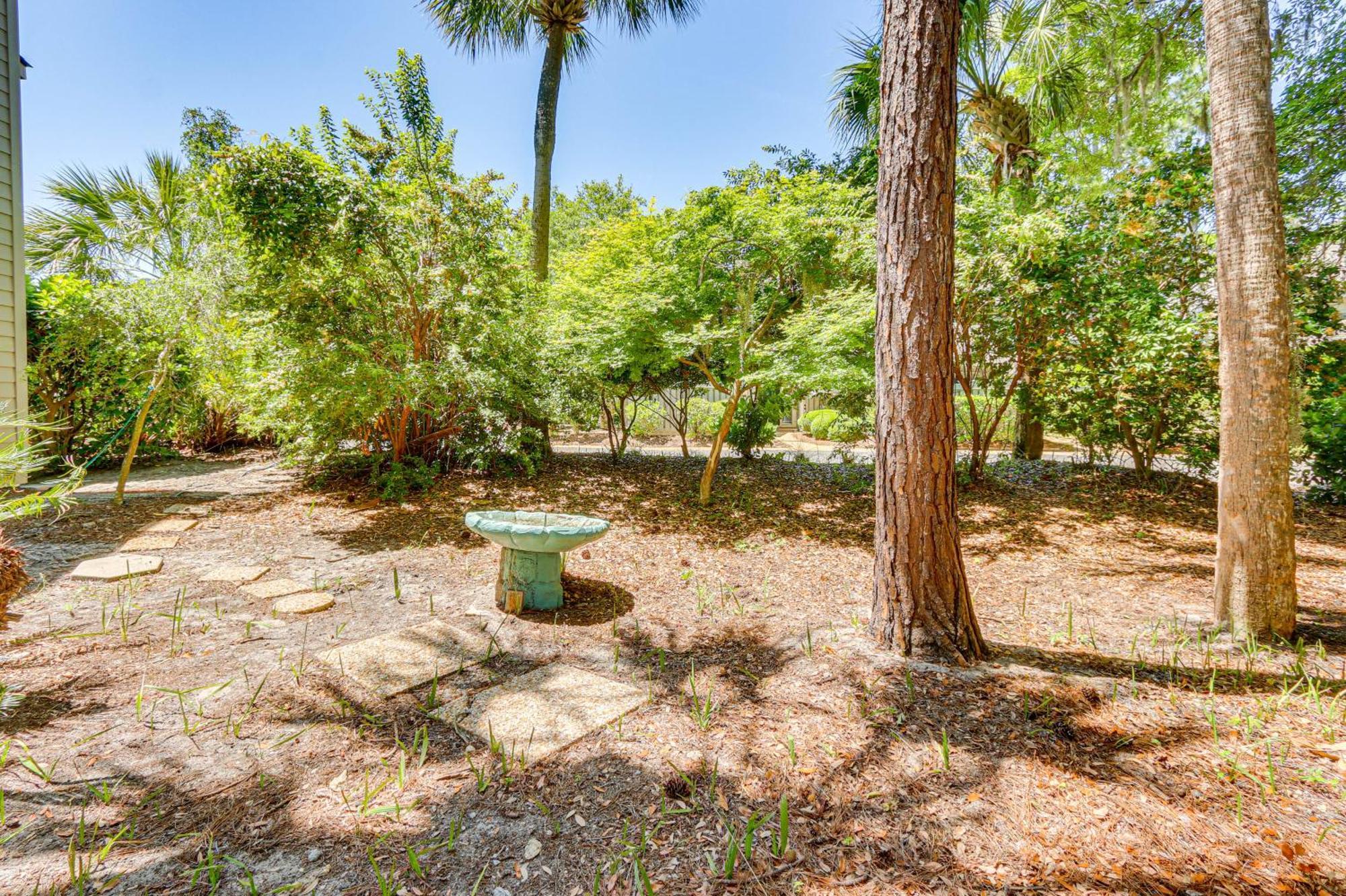 Modern Hilton Head Retreat Walk To Beach And Golf! Hilton Head Island Esterno foto